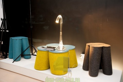 Мягкий табурет-стол Noti Trefle