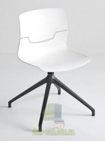 Изысканный поворотный стул Gaber SLOT