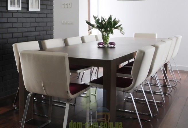 Стул в мягкой обивке Noti Comma