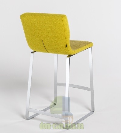 Барный стул в мягкой обивке Noti Comma