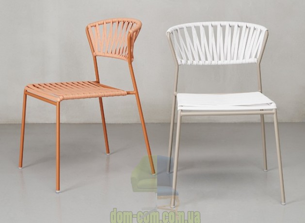 Необычный стул со спинкой из ленты SCAB Design Lisa Club