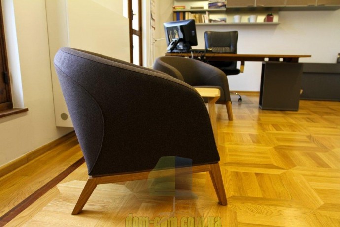 Дизайнерское современное кресло Noti Mula