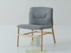 Универсальное кресло на деревянных ножках Gaber SLOT