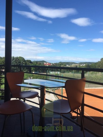 Стул из гнутой фанеры Delta Ivo