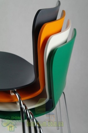 Стул из гнутой фанеры Delta Ivo