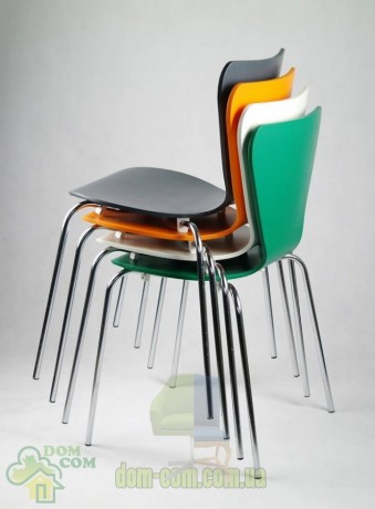 Стул из гнутой фанеры Delta Ivo