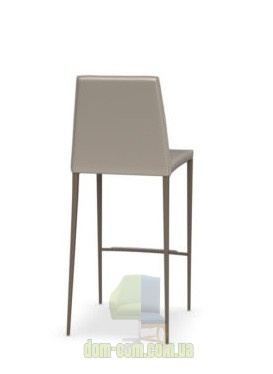 Полубарный стул в регенерированной коже Calligaris Aida CS/1821
