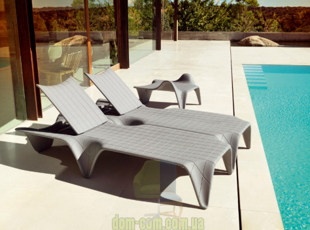 Неординарный штабелируемый шезлонг Vondom F3