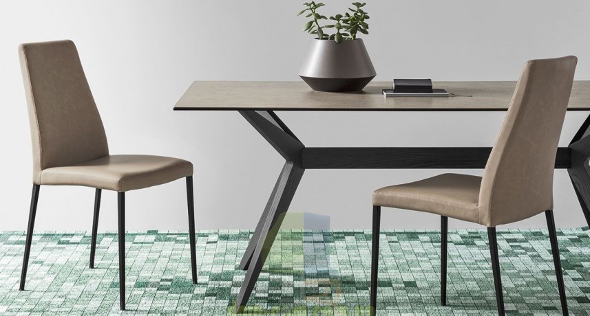 Мягкий стул на металлическом каркасе Calligaris Aida soft  CS1452