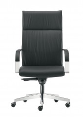 Удобное кресло для руководителя Sesta Silver 2100