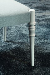 Современный стул в готическом стиле Wery Wood Centuri 01