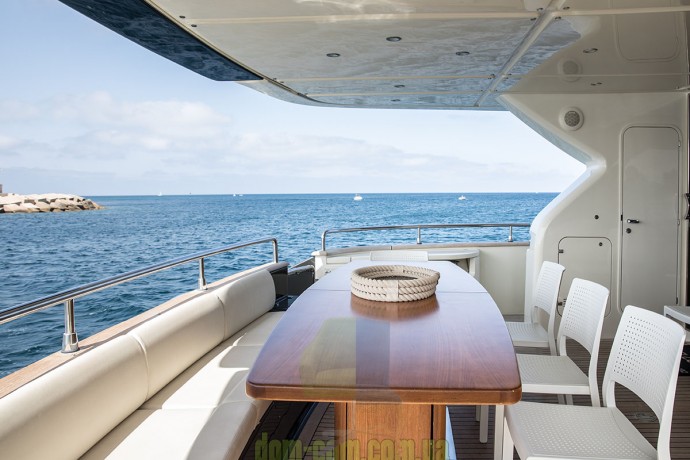 Штабелируемый стул из технополимера SCAB Design Emi 2343