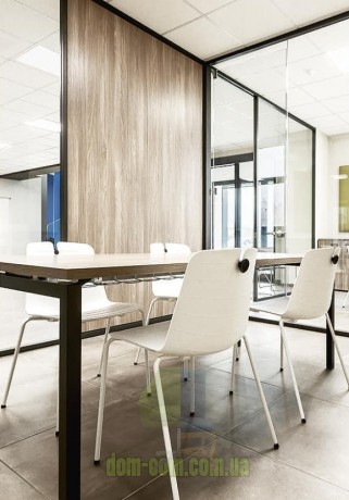 Оригинальный стул для офиса Lois Milani