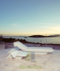 Шезлонг Vondom Rest от A-cero