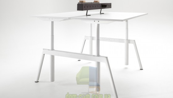 Письменный стол с электроприводом Balma Plus