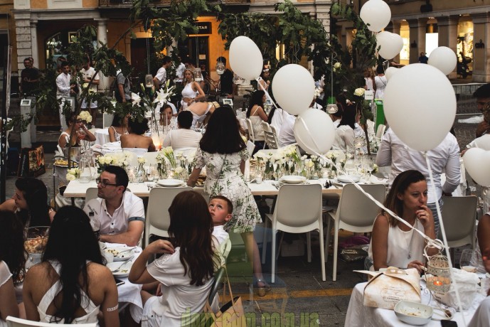 SCAB Design Ginevra 2334 яркий штабелируемый стул из технополимера 