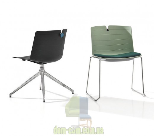 Эргономичный стул Clark Milani на полозьях