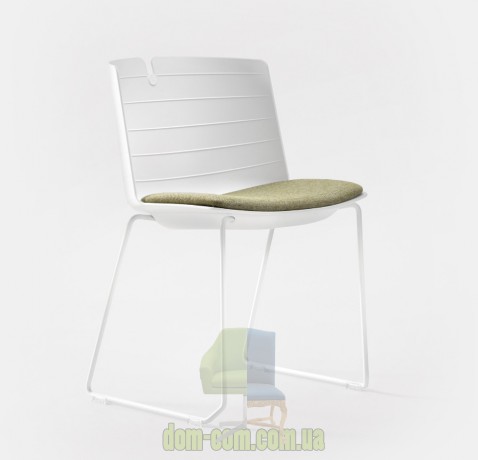 Эргономичный стул Clark Milani на полозьях