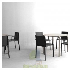 Штабелируемый стул Vondom Quartz от Ramon Esteve