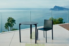 Штабелируемый стул Vondom Quartz от Ramon Esteve