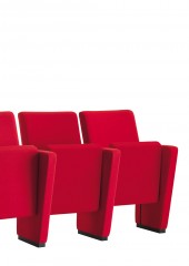 Удобное кресло для залов Sesta Auditorium