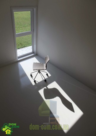 Стул офисный Metalmobil Uni 558-5R