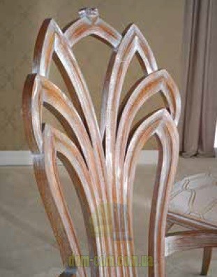 Кресло с красивой резной спинкой Sedital 927С