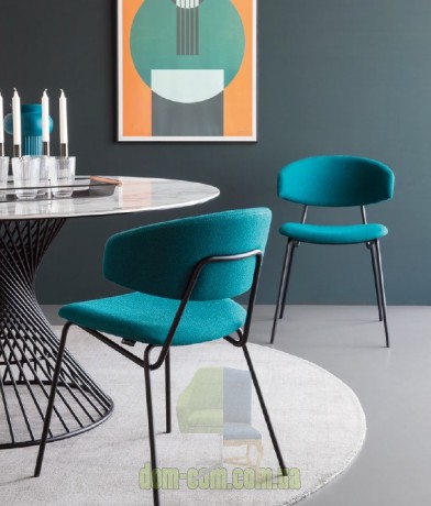 Современный стул на металлическом каркасе Calligaris Sophia CS/1890