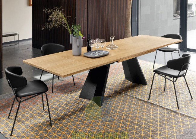 Современный стул на металлическом каркасе Calligaris Sophia CS/1890