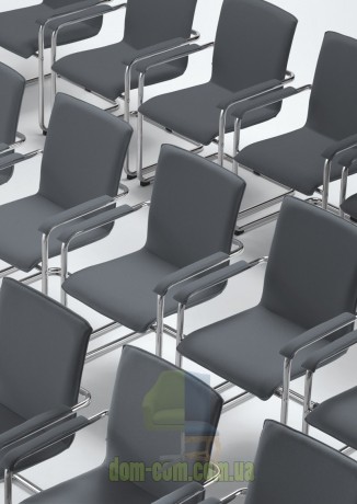 Кресло на скобе Cubika  Sem Milani