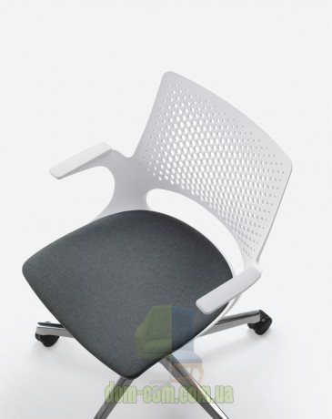 Удобное кресло для оператора Groove Sem Milani