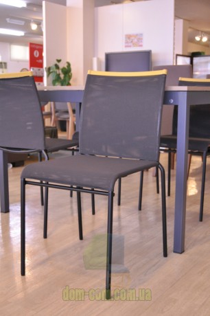 Обеденный стул в сетчатой обивке Calligaris Web CS/1453 