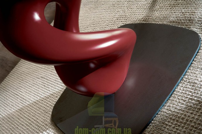 Дизайнерский стол на скульптурной ноге Ozzio Italia Liquid