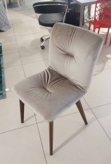 Стул в винтажной обивке или бархате Calligaris Annie CS/1846
