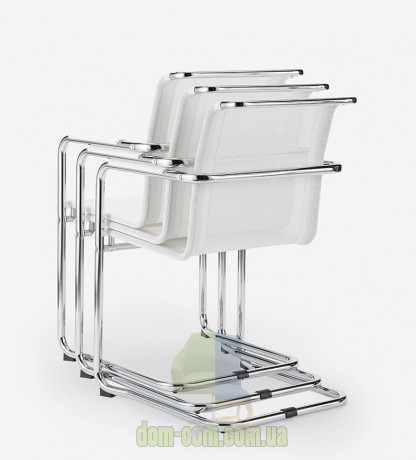 Кресло для переговорной комнаты Spin Milani