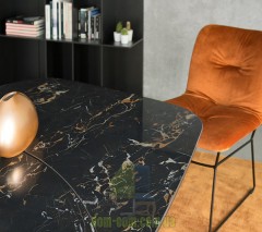 Стул в винтажной обивке или бархате на металлическом каркасе Calligaris Annie soft CS/1847