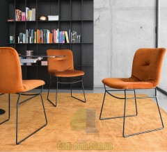 Стул в винтажной обивке или бархате на металлическом каркасе Calligaris Annie soft CS/1847