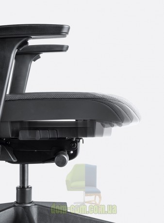 Эргономичное офисное кресло S Mesh Sem Milani