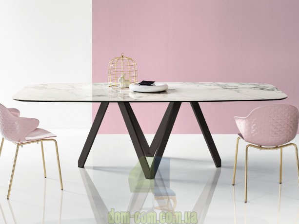 Нераскладной обеденный стол Calligaris Cartesio CB/4092
