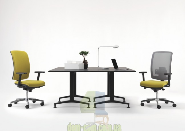 Кресло офисное Cometa Sem Milani