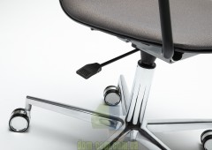 Поворотный стул на роликах Mara Mia 3300