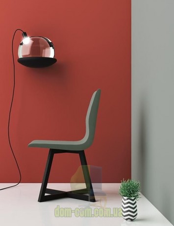 Стул на устойчивой деревянной опоре Feng Shui Imperial Line