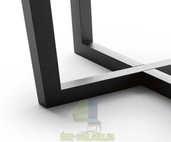 Стул на устойчивой деревянной опоре Feng Shui Imperial Line