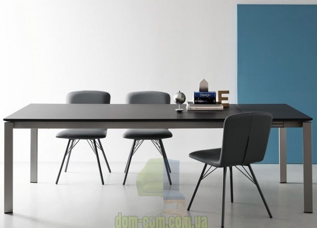 Стол на металлических ногах Connubia Eminence CB/4724 M