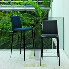 Дизайнерский барный стул с контрастной отделкой Bontempi Nata