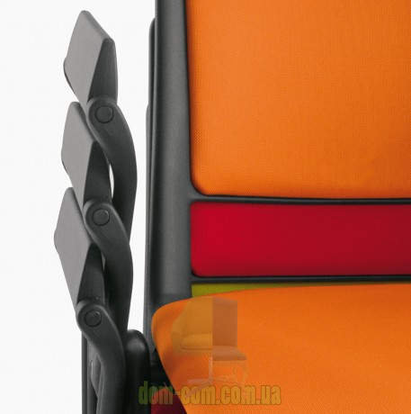 Штабелируемый офисный стул для посетителей Sesta 1000REVO