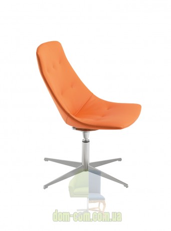 Комфортное поворотное кресло Sesta Free