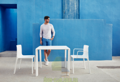 Штабелируемый стул Vondom Kes от Gabriele&amp;Oscar Buratti 