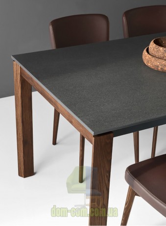 Стол на деревянных ногах Connubia Eminence CB/4724 W