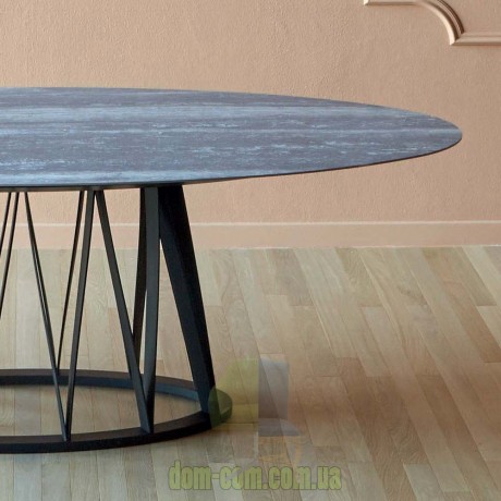 Обеденный стол на оригинальной деревянной базе Miniforms Acco